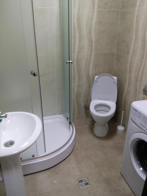Studio Apartment In บาทูมิ ภายนอก รูปภาพ