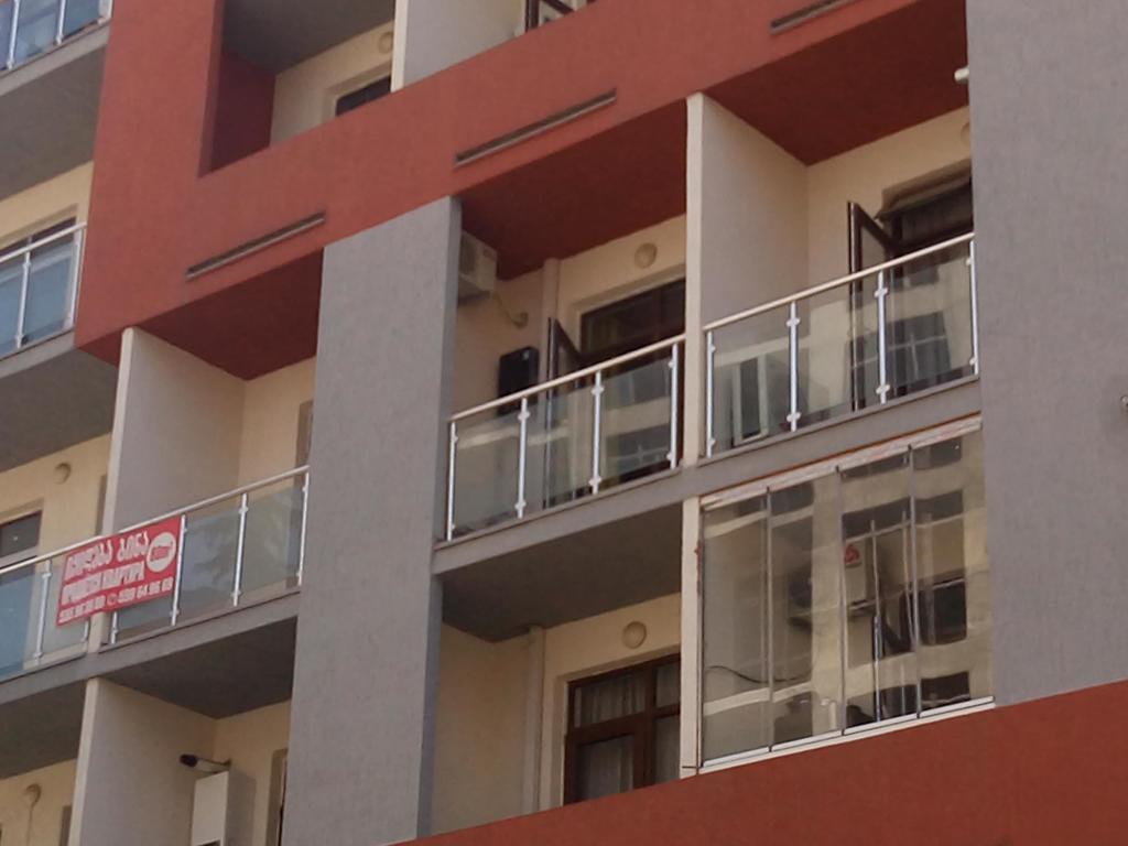 Studio Apartment In บาทูมิ ภายนอก รูปภาพ